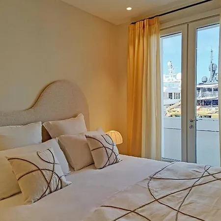 شقة Beautiful At The Port ! *